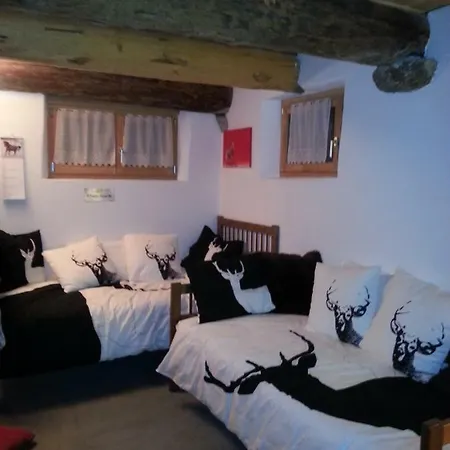 In Bregaglia Chalet Vicosoprano